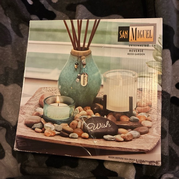 Teal Reed Diffuser Set - Picture 4 of 7